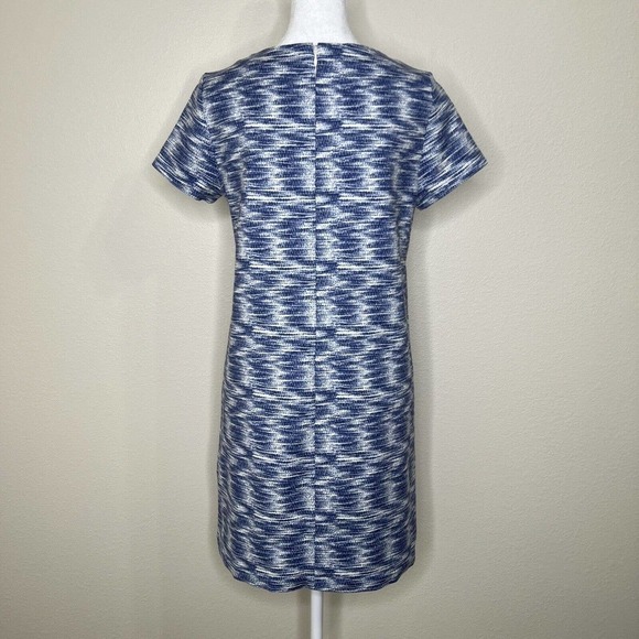 LOFT Petite Blue & White Abstract Striped Short Sleeve Knit Shift Dress Sz 2P - Picture 5 of 10